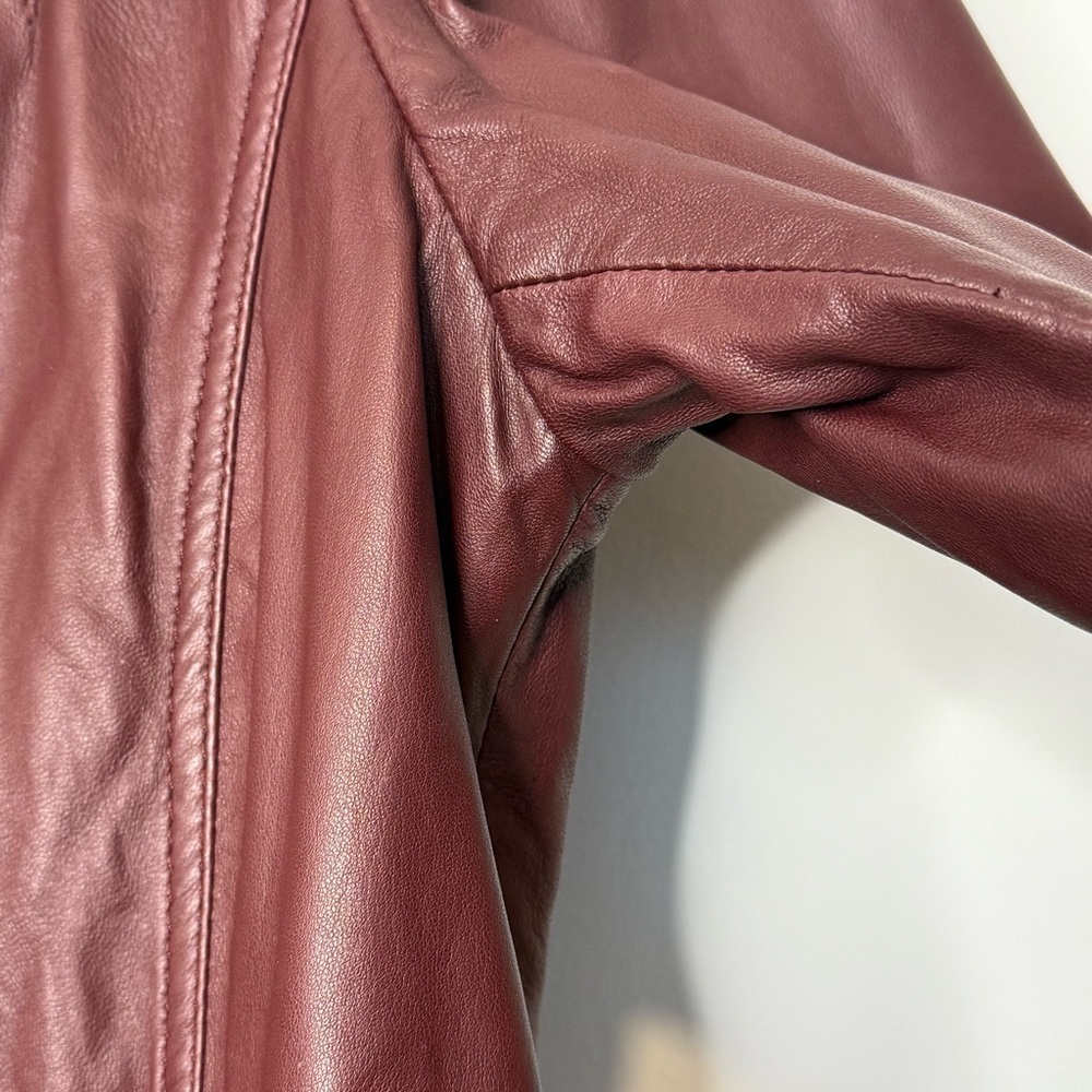 Danier Women's Red Leather Jacket size M - Picture 7 of 16